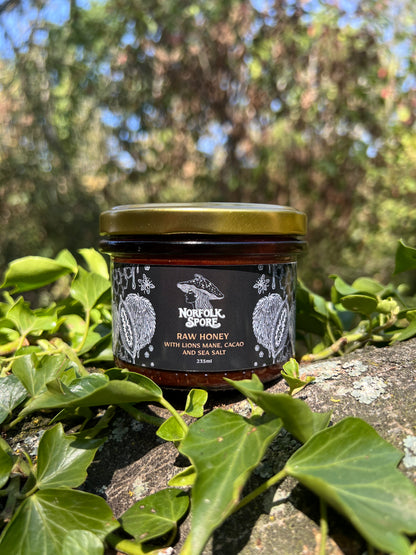 Raw Honey with Lion's Mane, Cacao and Sea Salt